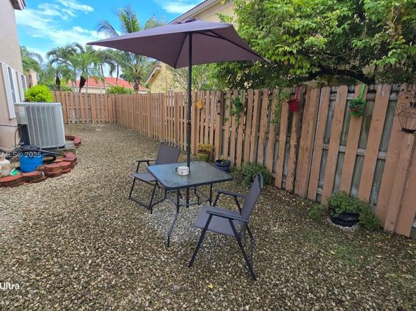 15436 SW 151st Ter, Miami FL 33196