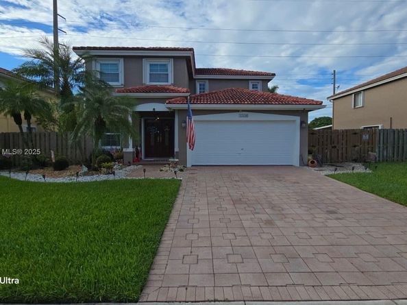 15436 SW 151st Ter, Miami FL 33196