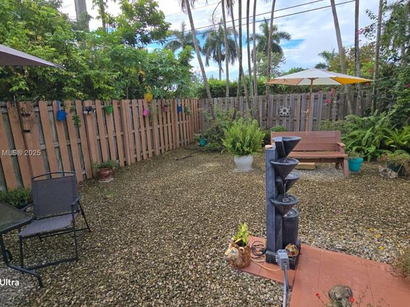 15436 SW 151st Ter, Miami FL 33196