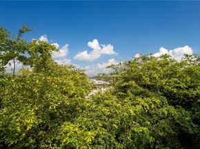 1720 NW N River Dr 613, Miami FL 33125