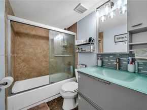 1720 NW N River Dr 613, Miami FL 33125