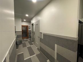 1900 N Bayshore Dr 2404, Miami FL 33132