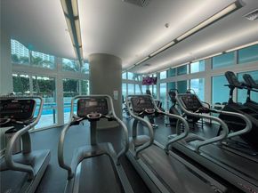 1900 N Bayshore Dr 2404, Miami FL 33132