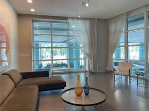 1900 N Bayshore Dr 2404, Miami FL 33132