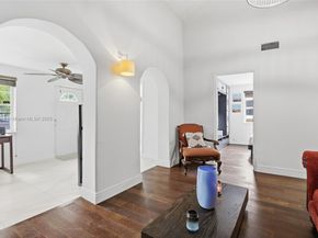 349 NW 46th St, Miami FL 33127