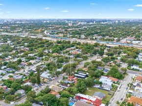 349 NW 46th St, Miami FL 33127