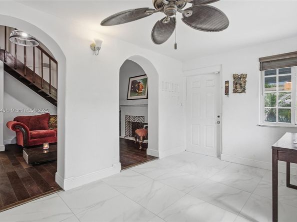 349 NW 46th St, Miami FL 33127