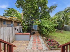 349 NW 46th St, Miami FL 33127