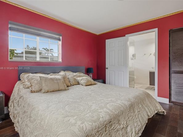 349 NW 46th St, Miami FL 33127