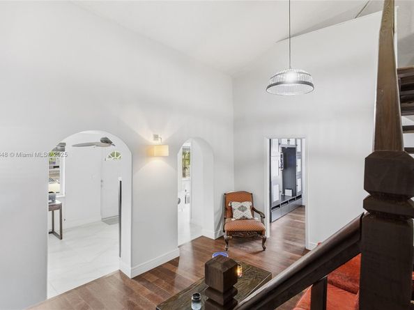 349 NW 46th St, Miami FL 33127
