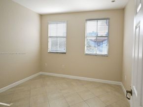 8134 NW 107th Path, Doral FL 33178