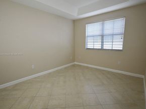 8134 NW 107th Path, Doral FL 33178