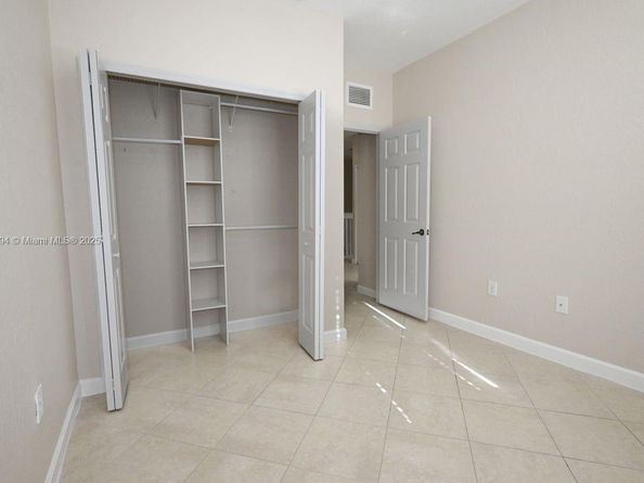 8134 NW 107th Path, Doral FL 33178