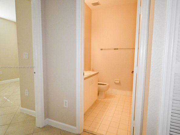 8134 NW 107th Path, Doral FL 33178