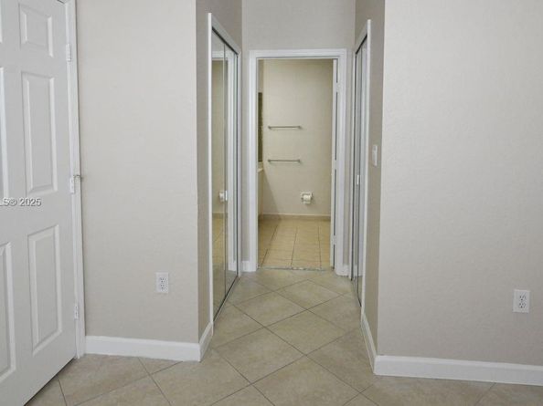 8134 NW 107th Path, Doral FL 33178