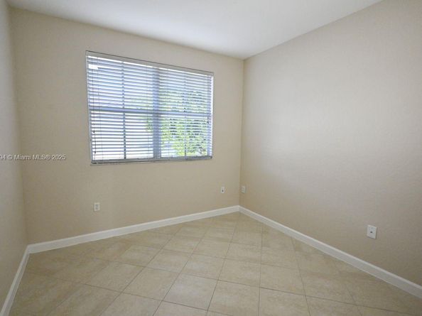 8134 NW 107th Path, Doral FL 33178