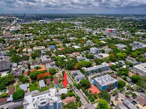 517 S 19th Ave, Hollywood FL 33020