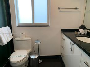 1670 Daytonia Rd, Miami Beach FL 33141