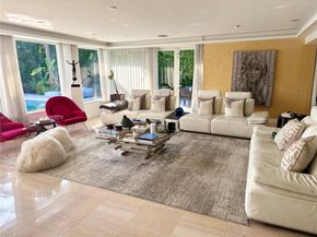1670 Daytonia Rd, Miami Beach FL 33141