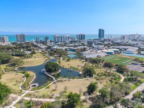 2880 Fairgreen Dr, Miami Beach FL 33140