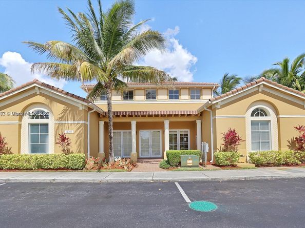 12281 SW 121st Ter, Miami FL 33186