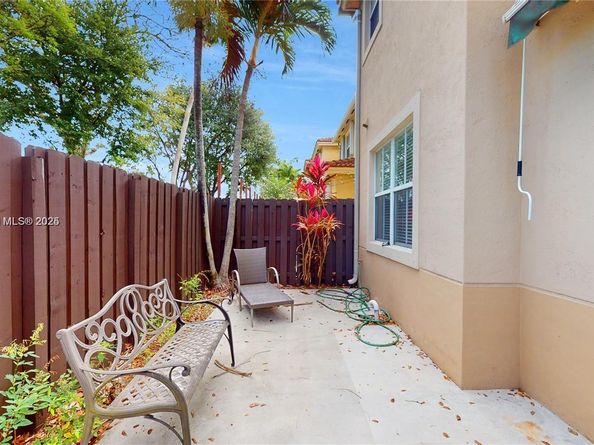 12281 SW 121st Ter, Miami FL 33186