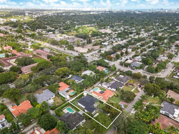 145 NE 110th St, Miami Shores FL 33161