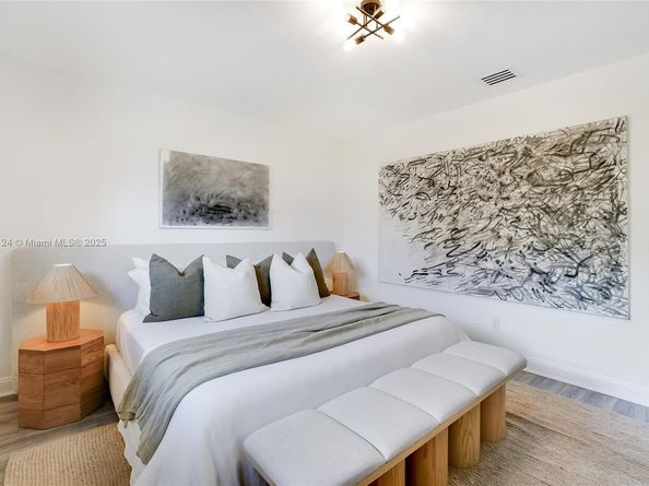 145 NE 110th St, Miami Shores FL 33161