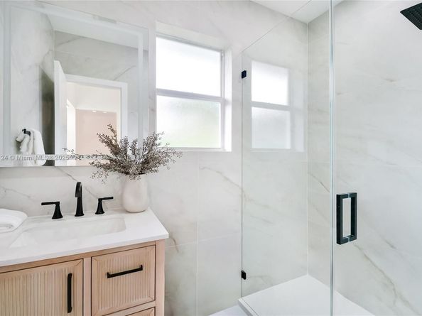 145 NE 110th St, Miami Shores FL 33161