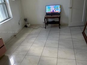 16300 NW 19th Ct, Miami Gardens FL 33054