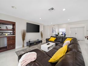 31 SE 12th St, Pompano Beach FL 33060