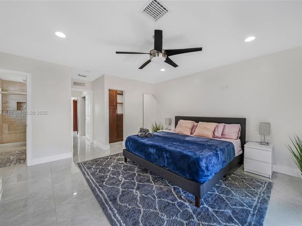 31 SE 12th St, Pompano Beach FL 33060