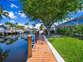 31 SE 12th St, Pompano Beach FL 33060