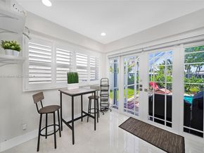 31 SE 12th St, Pompano Beach FL 33060