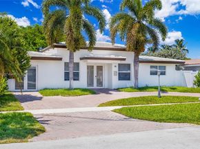31 SE 12th St, Pompano Beach FL 33060