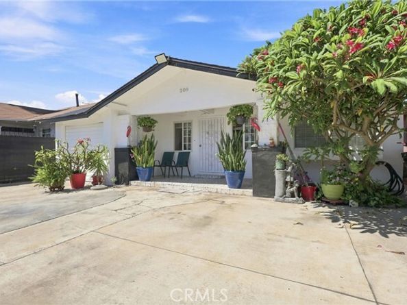 209 W 87th, Los Angeles CA 90003