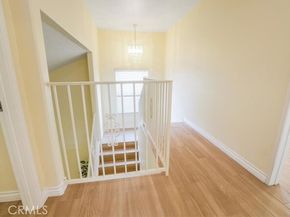 9315 Woodman Avenue 8, Arleta (los Angeles) CA 91331