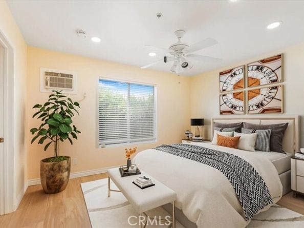 9315 Woodman Avenue 8, Arleta (los Angeles) CA 91331