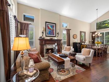 2408 Green River Dr