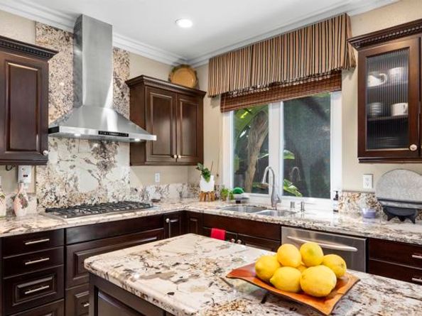 2408 Green River Dr, Chula Vista CA 91915