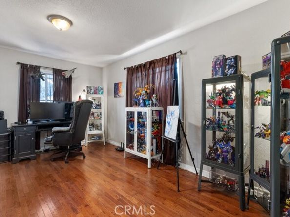 1417 W Gage Avenue, Los Angeles CA 90047