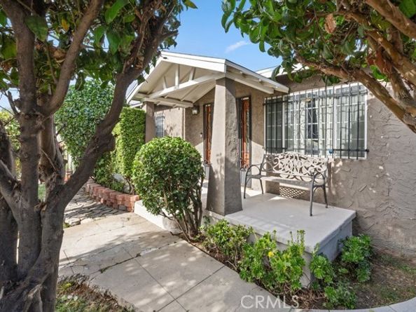 1417 W Gage Avenue, Los Angeles CA 90047