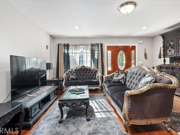 1417 W Gage Avenue, Los Angeles CA 90047