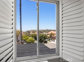 1041 S Falling Leaf Circle, Anaheim CA 92807