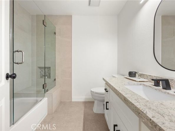 1041 S Falling Leaf Circle, Anaheim CA 92807