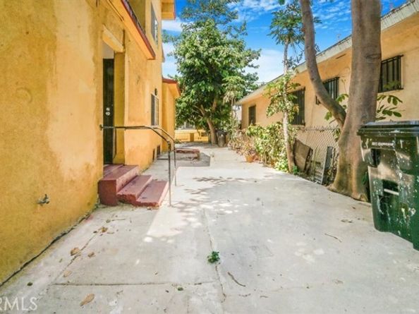 2122 Thomas Street, Los Angeles CA 90031