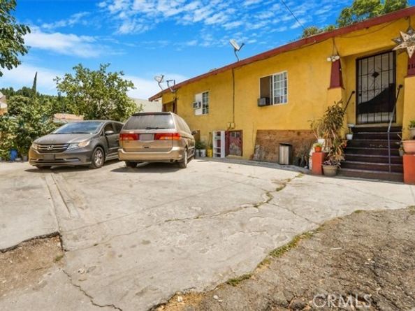 2122 Thomas Street, Los Angeles CA 90031