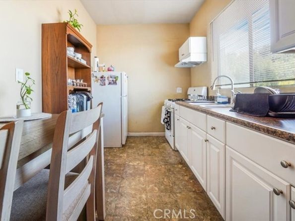 2122 Thomas Street, Los Angeles CA 90031