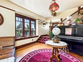 302 Orizaba Avenue, Long Beach CA 90814