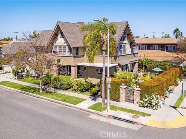 302 Orizaba Avenue, Long Beach CA 90814